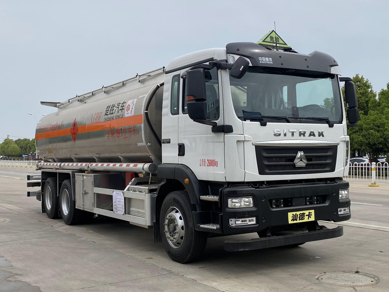 鋁合金運(yùn)油車，油罐車，楚勝汽車集團(tuán)